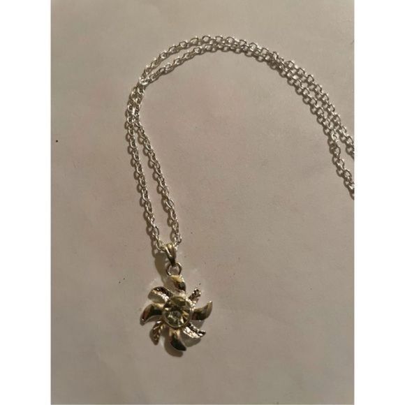 SILVER WHITE SAPPHIRE SUNFLOWER NECKLACE - Picture 3 of 5
